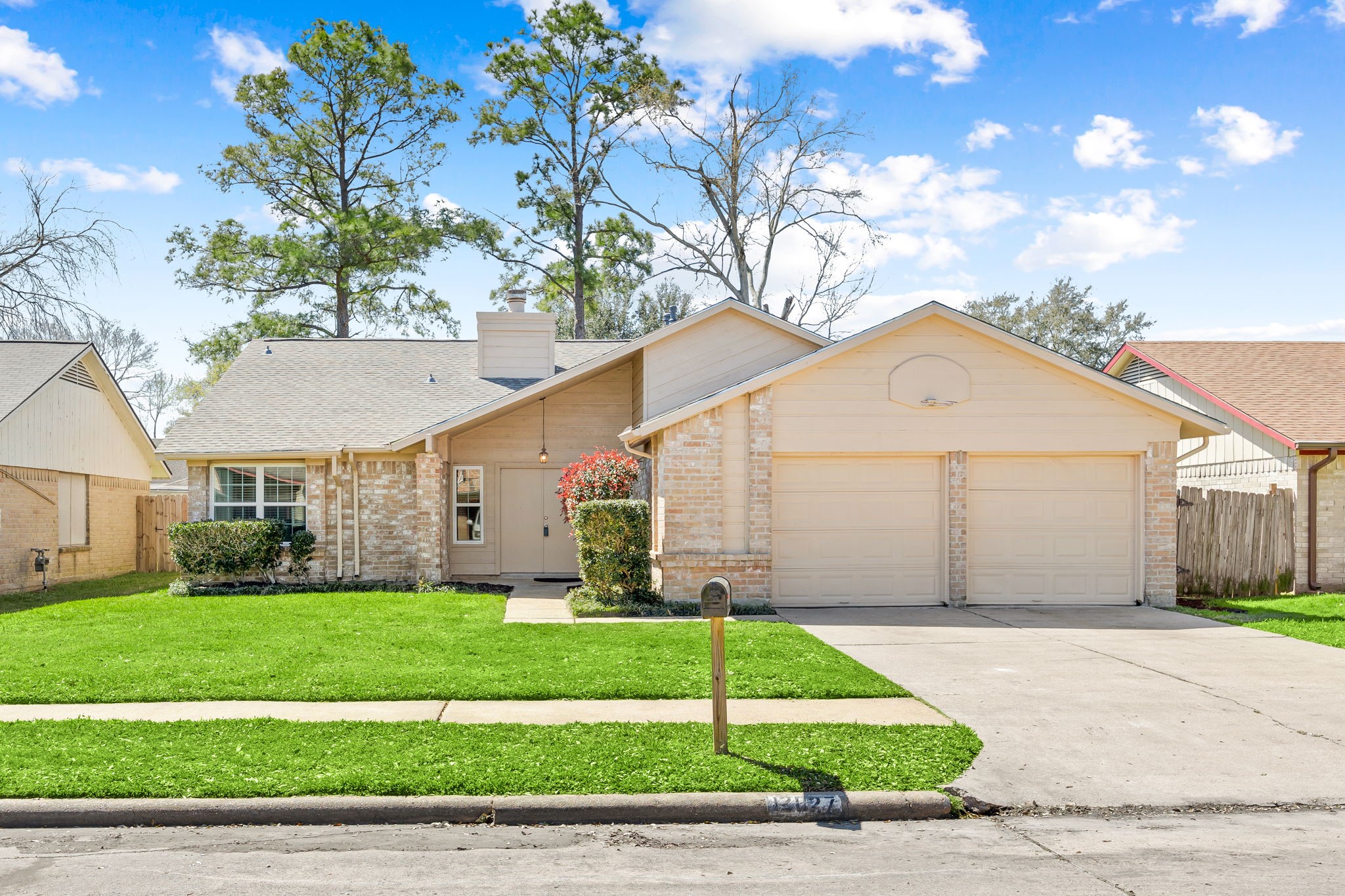 12027 Fairpoint Drive Houston TX 77099