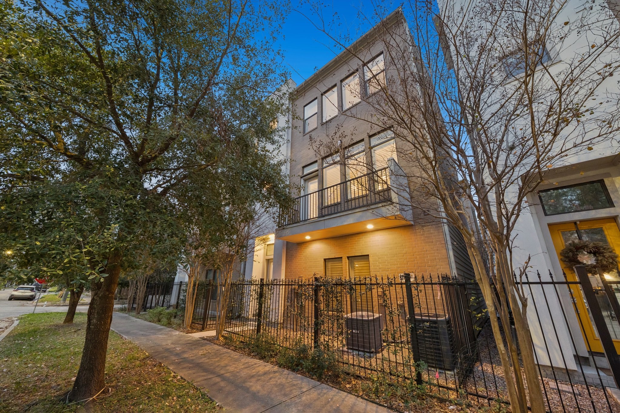 2105 Mason Street Houston TX 77006