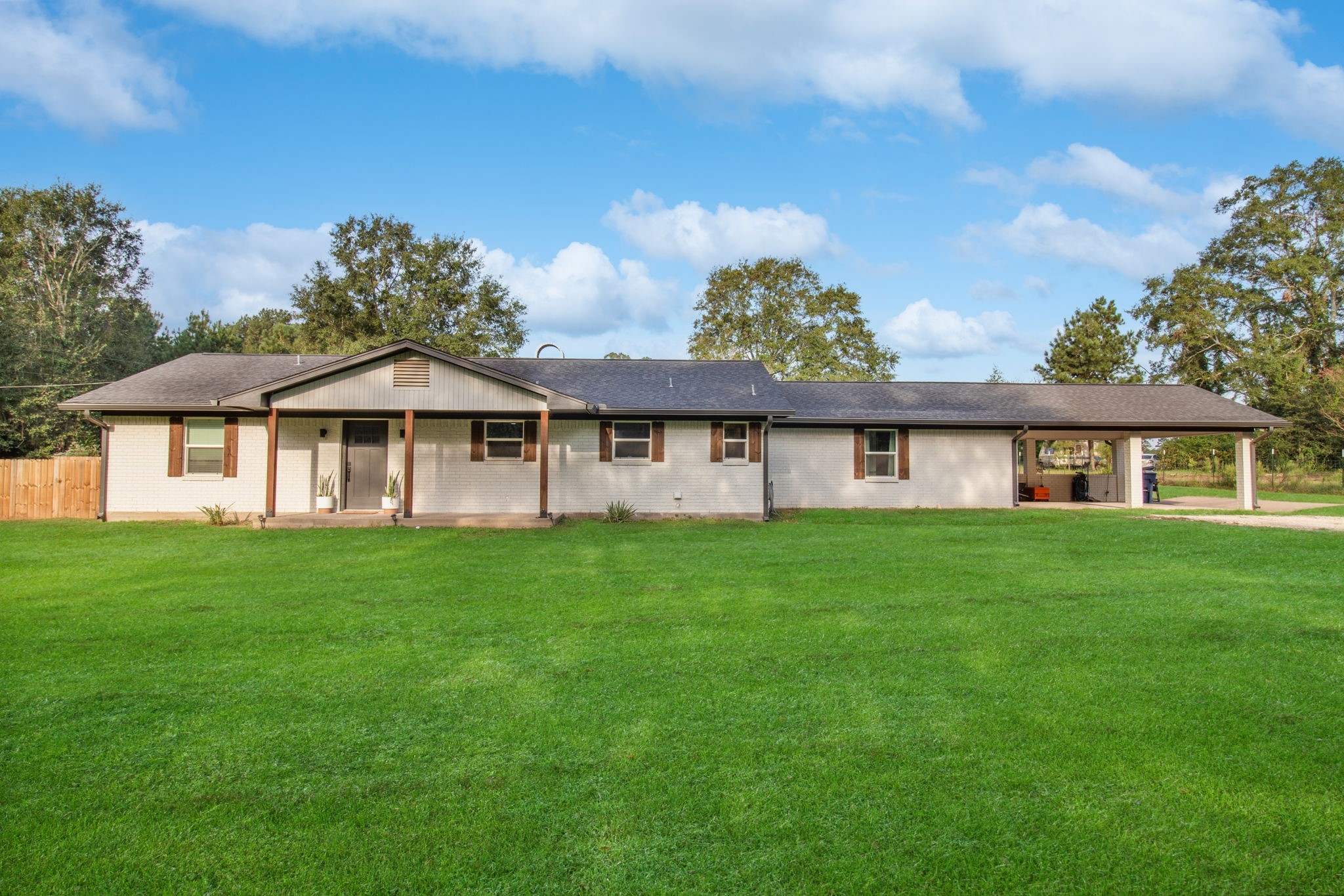 885 Darden Road Livingston TX 77351