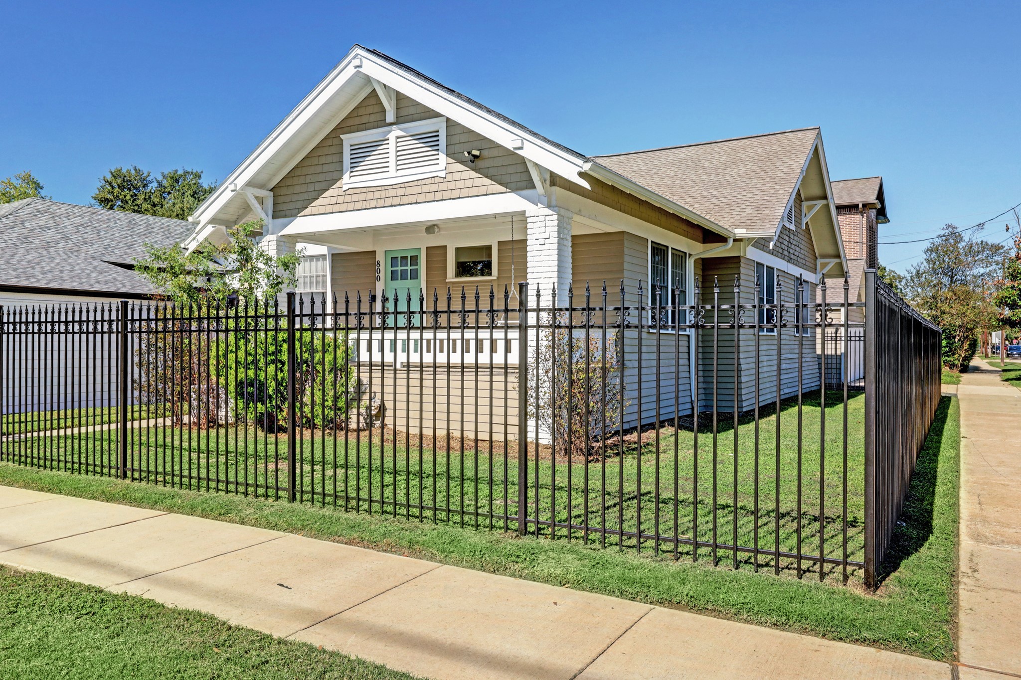 800 Colquitt Street Houston TX 77006