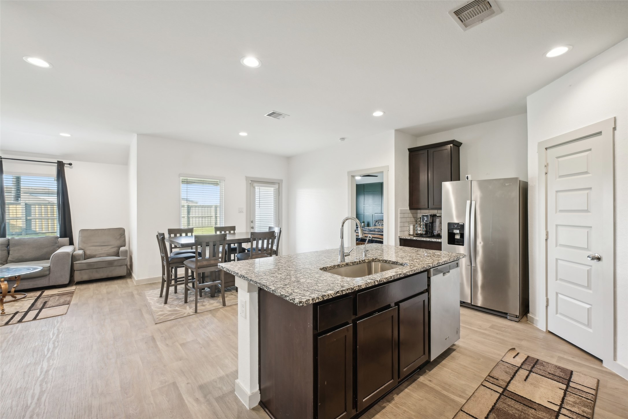 811 Teal Moon Drive Rosharon TX 77583