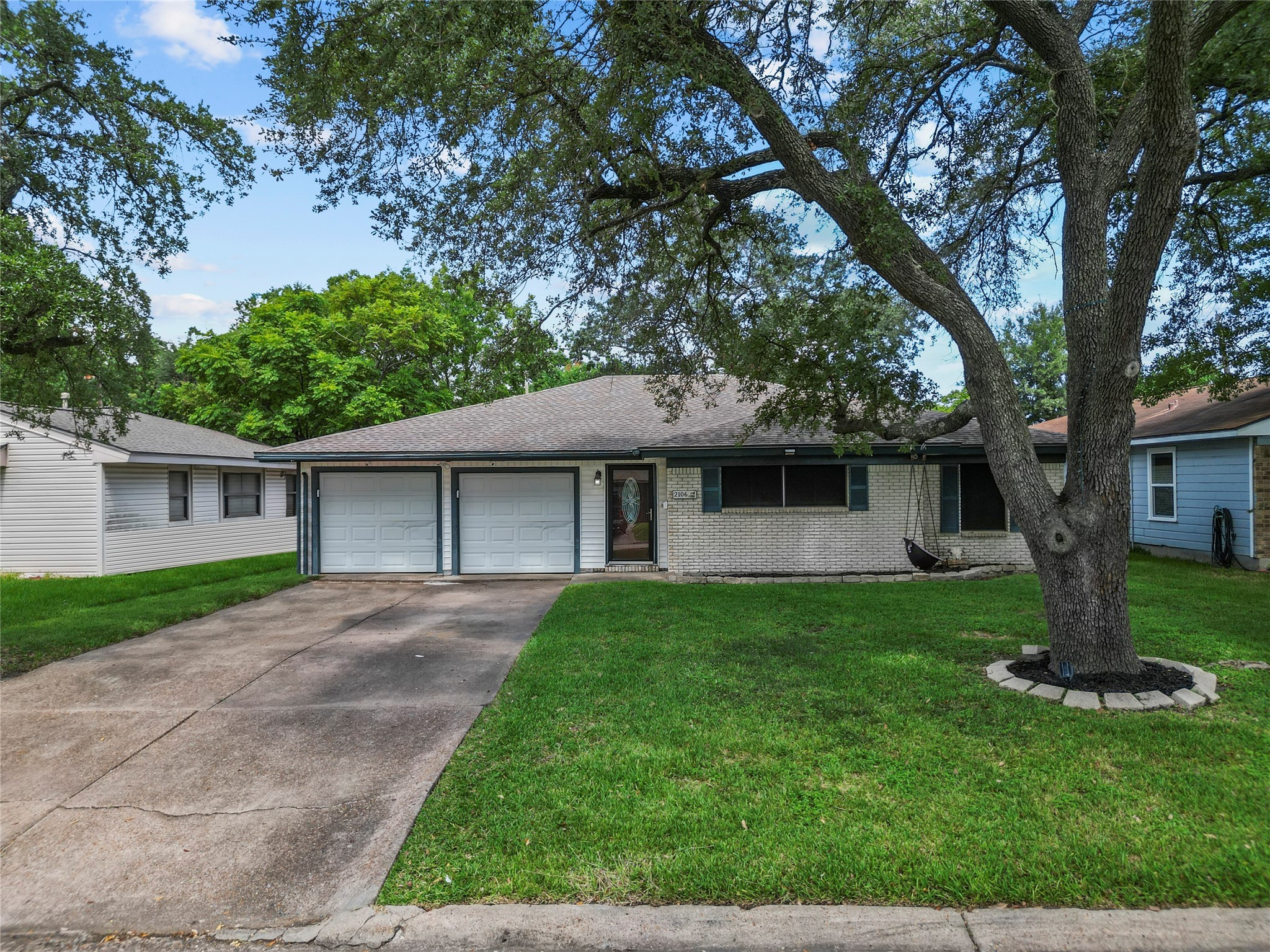2106 19th Avenue N Texas City TX 77590