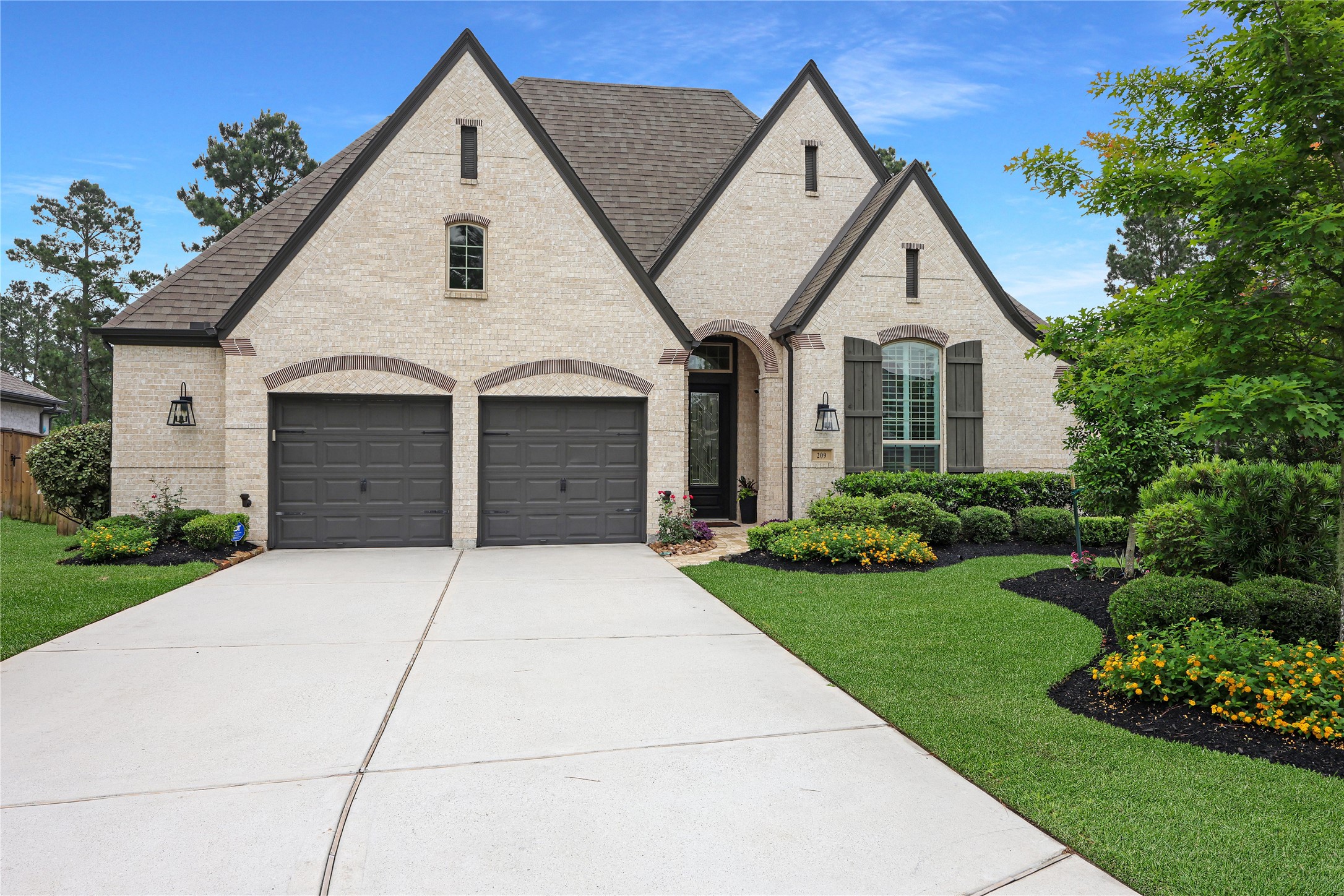 209 Bee Cave Court Montgomery TX 77316