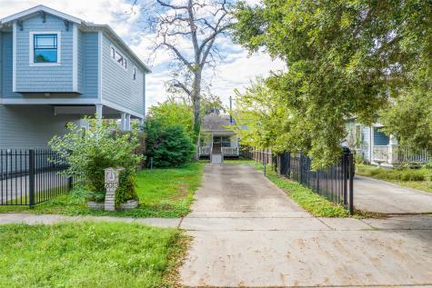 2013 Cortlandt Street Houston TX 77008