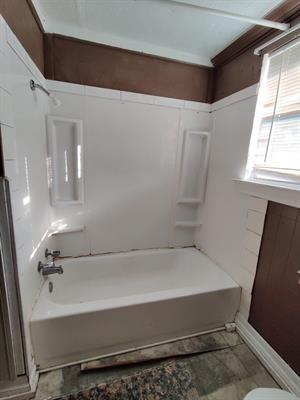 1233 W Procter Street Port Arthur TX 77640