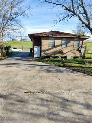 1233 W Procter Street Port Arthur TX 77640
