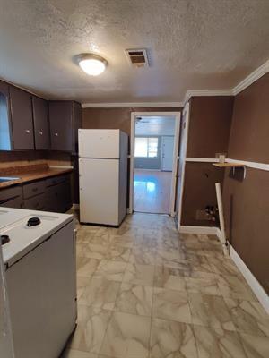 1233 W Procter Street Port Arthur TX 77640