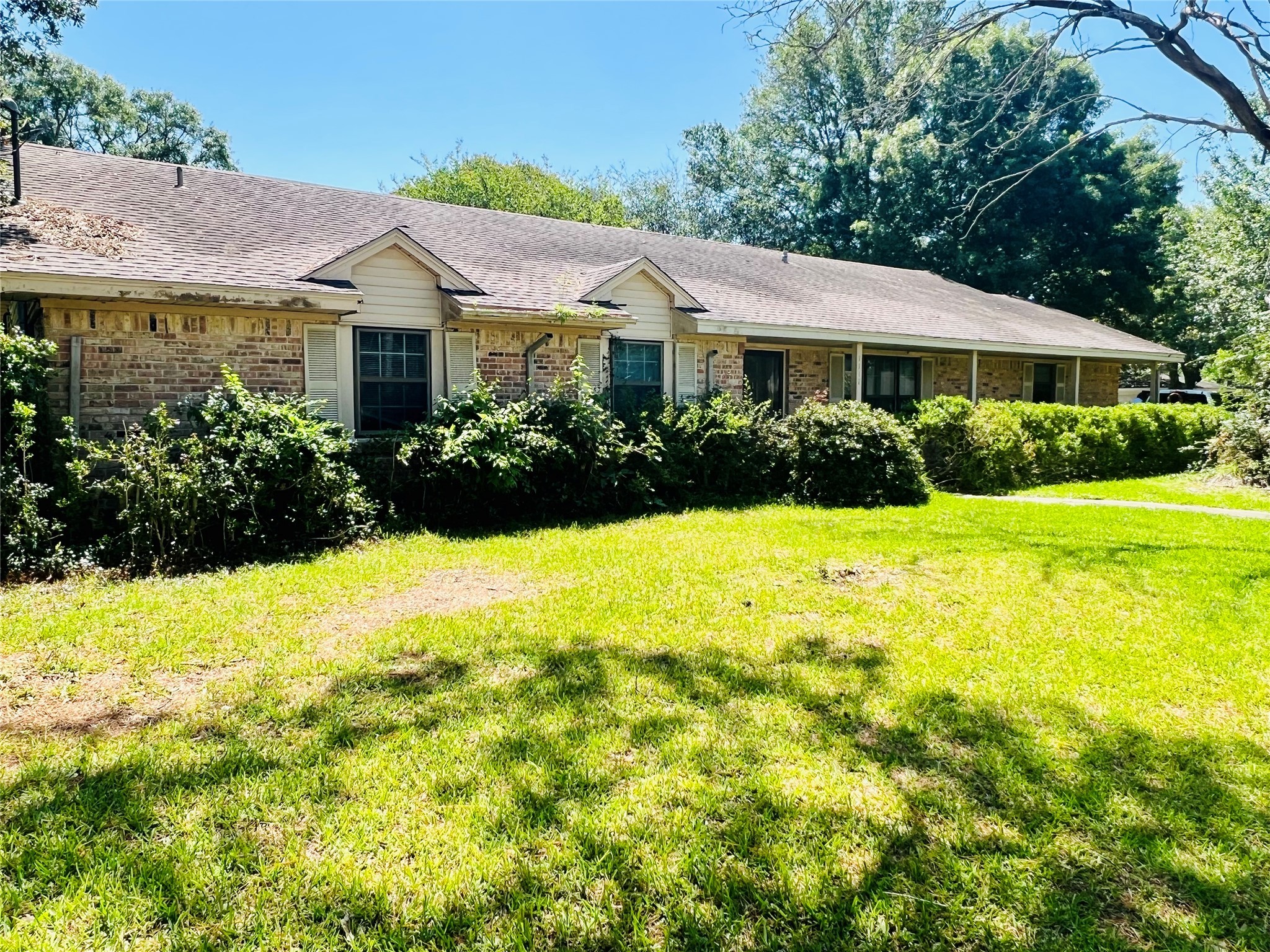 1111 Kost Road Alvin TX 77511