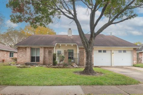15802 Amapola Drive Houston TX 77083
