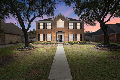 16418 Avenfield Road Tomball TX 77377
