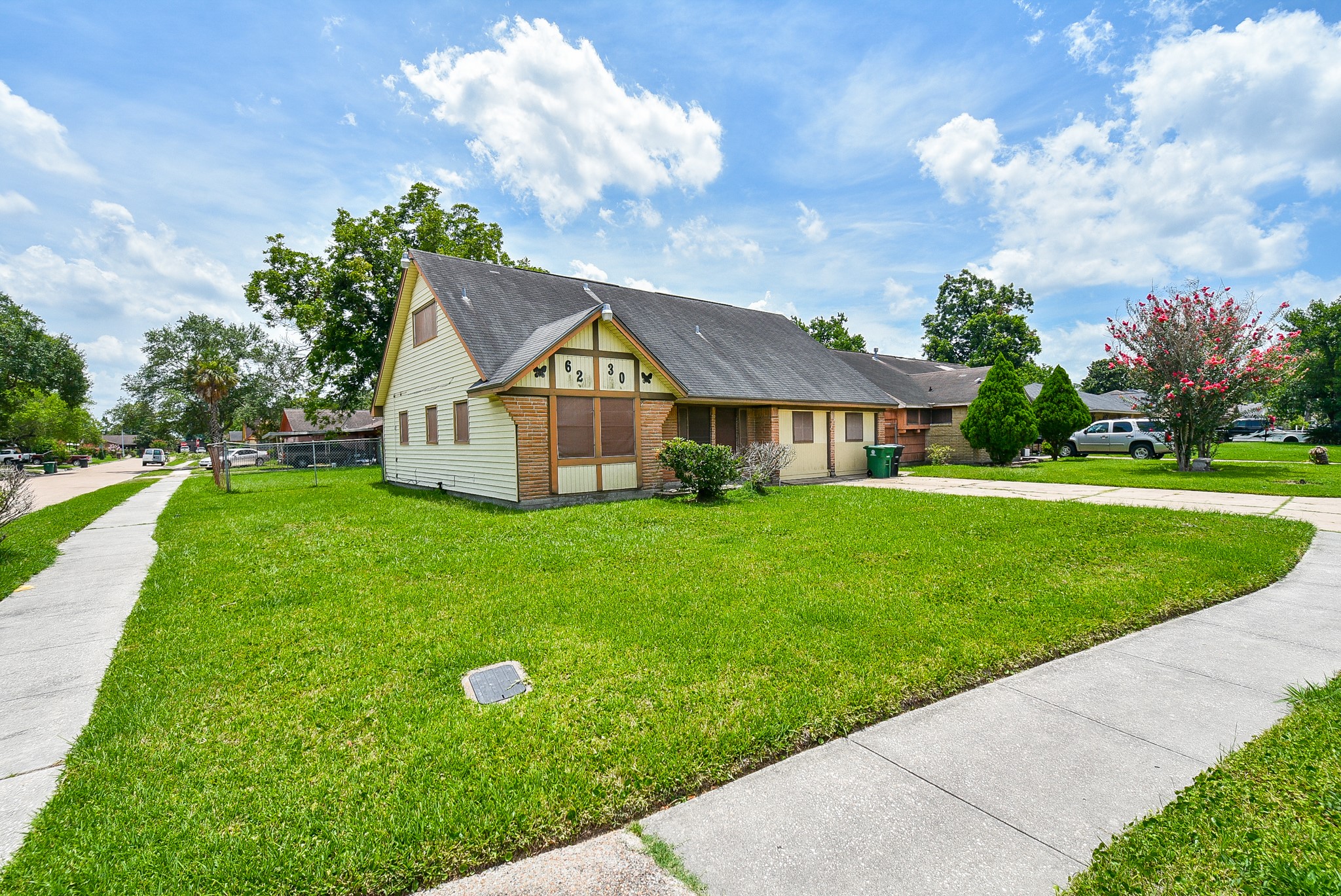 6230 Standing Oaks Street Houston TX 77050