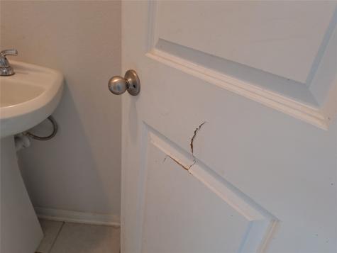 422 Barren Oak Lane Crosby TX 77532