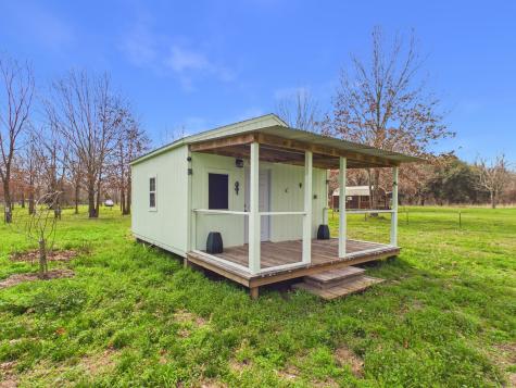 282-B Route 66 Livingston TX 77351