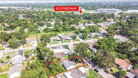 5810 Southurst Street Houston TX 77033