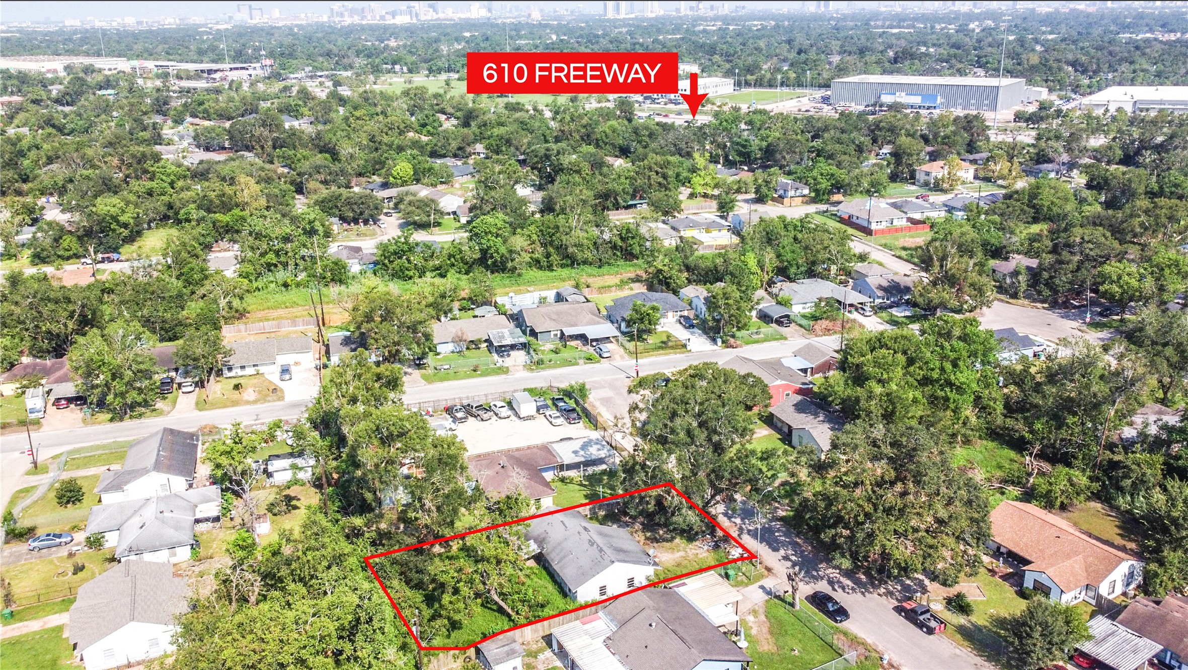 5810 Southurst Street Houston TX 77033