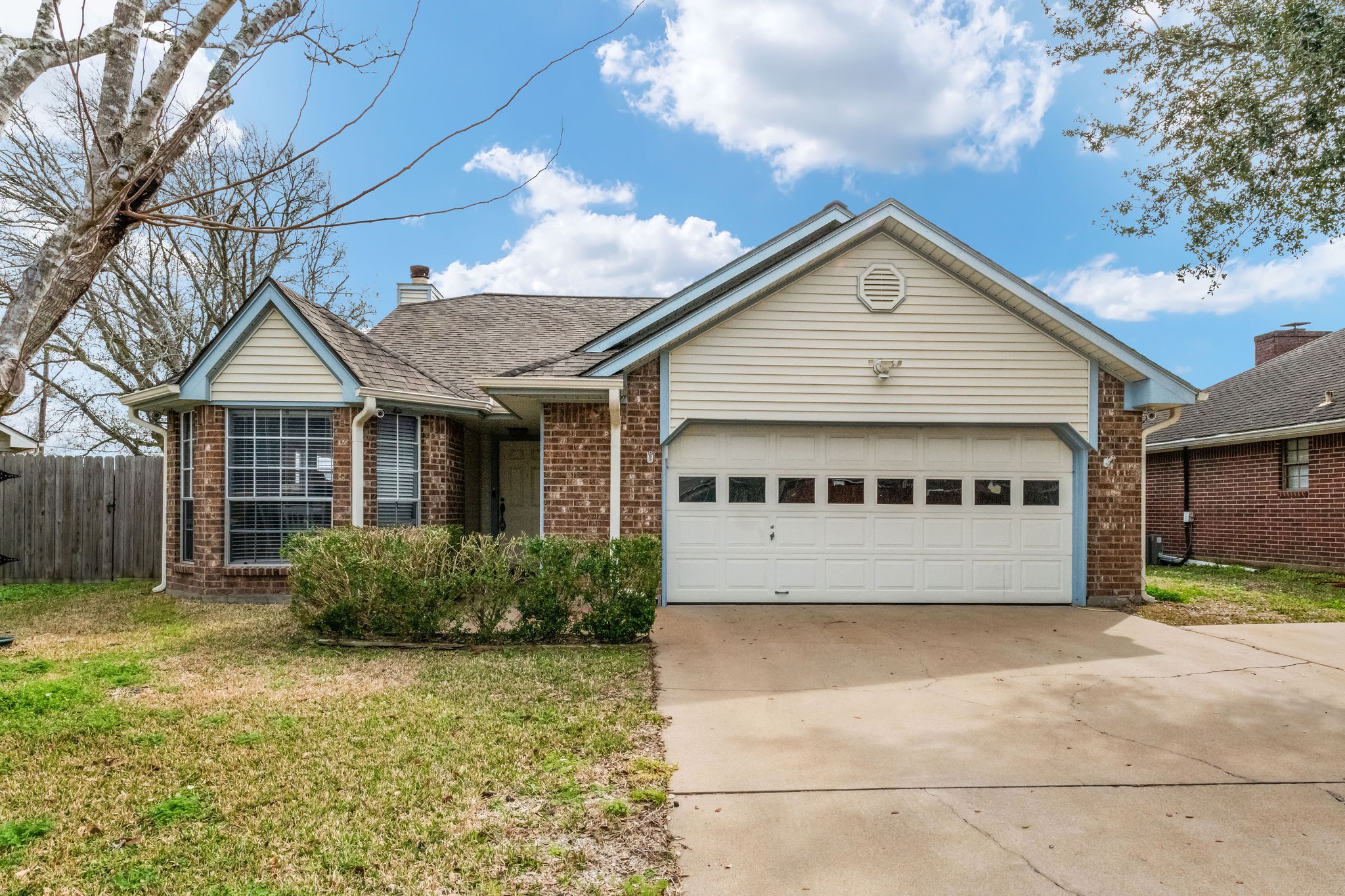 3324 La Vista Avenue Bay City TX 77414