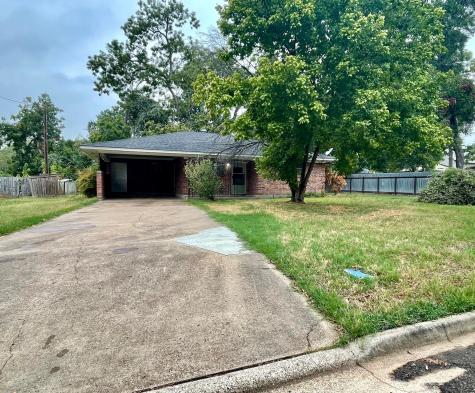 605 N 7th Street Crockett TX 75835