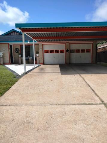 542 Hollyvale Drive Houston TX 77060