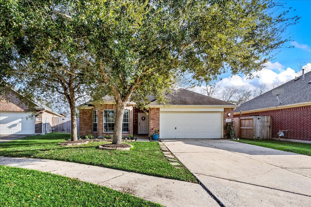 4018 Blueberry Court Dickinson TX 77539