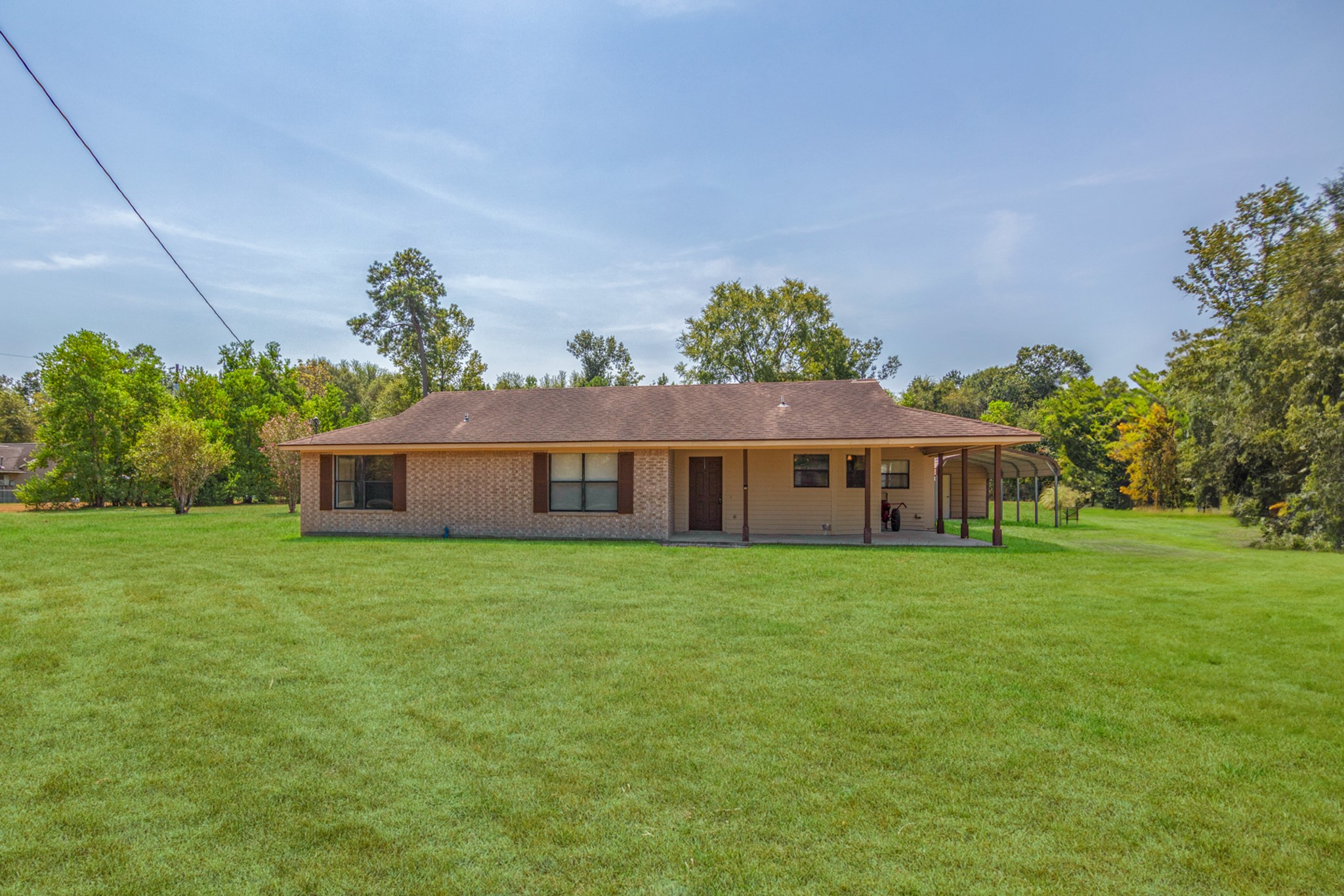 1521 County Road 308 Cleveland TX 77327