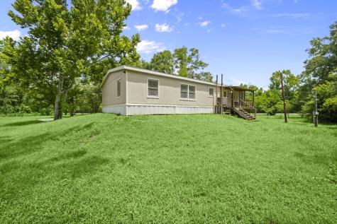 285 County Road 388 Cleveland TX 77328
