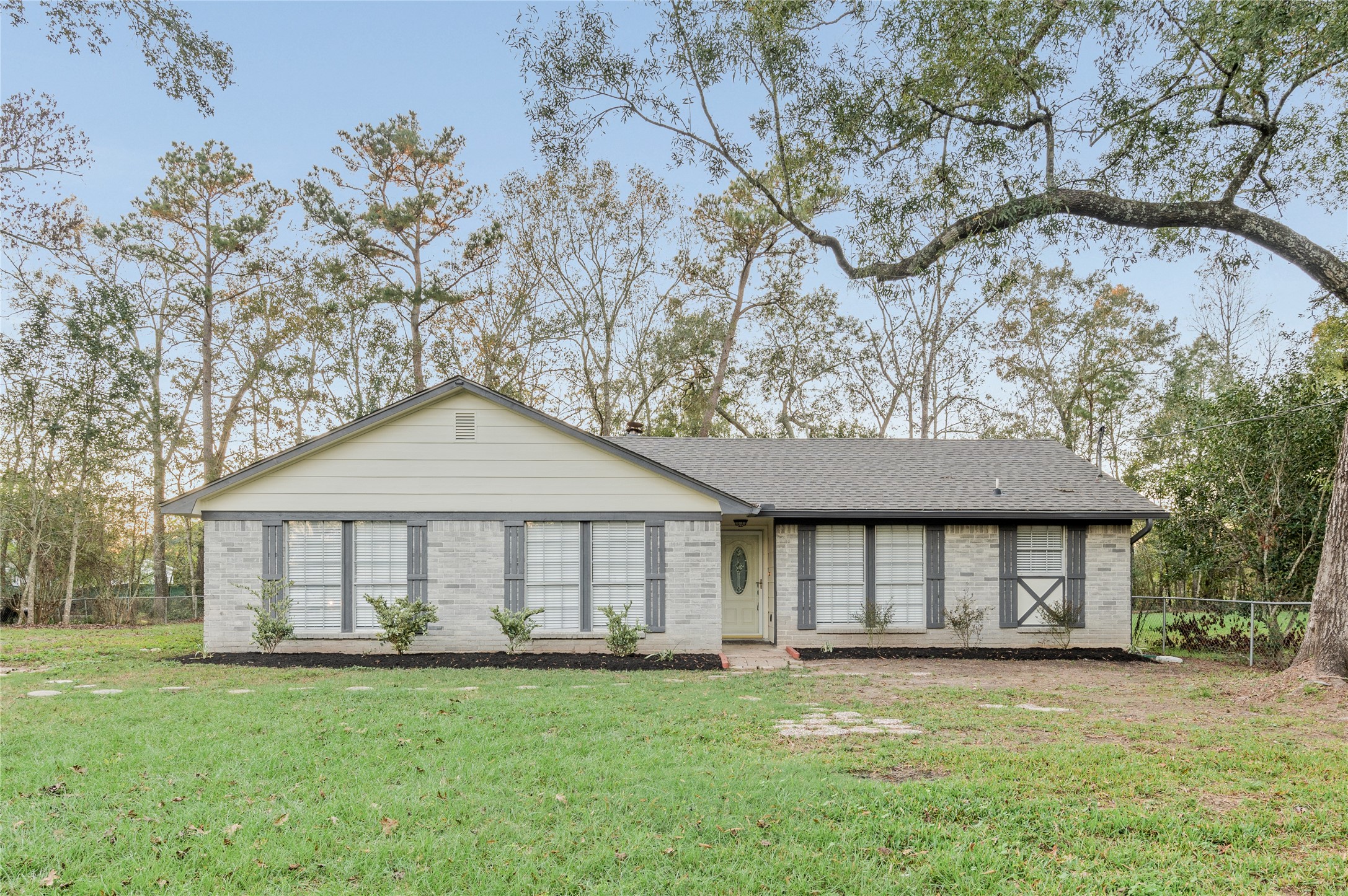 173 County Road 3251 W Cleveland TX 77327
