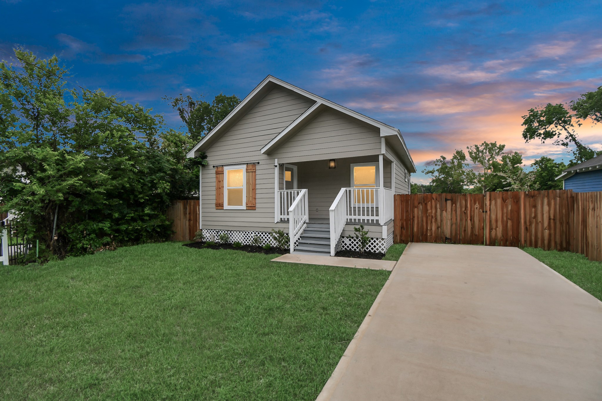 4105 New Orleans Street Houston TX 77020