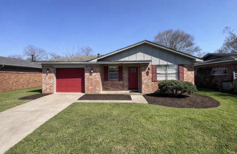 305 S Carroll Street La Porte TX 77571