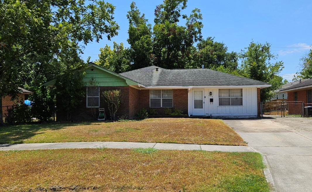 4310 Howcher Street Houston TX 77047