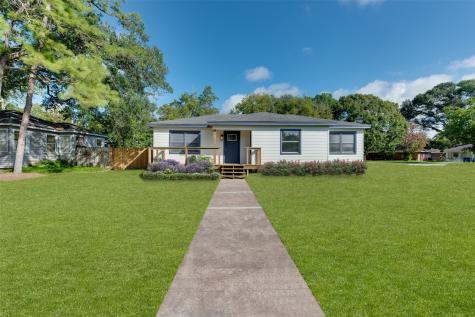 3221 14th Street Bay City TX 77414