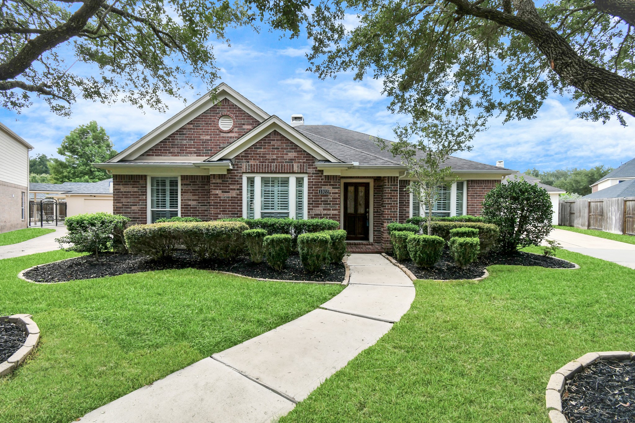 1922 Lake Arrowhead Drive Richmond TX 77406