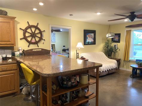 151 Lcr Cedar C3 Mexia TX 76667