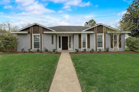 16102 Tibet Road Friendswood TX 77546