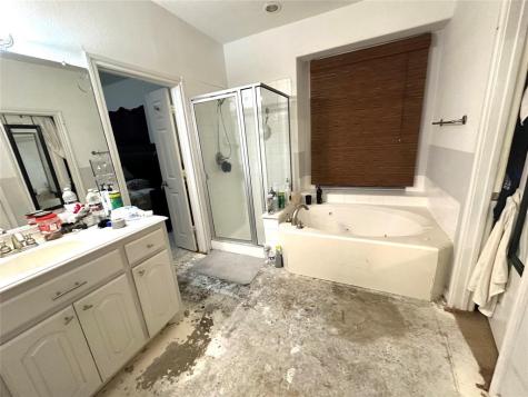 9918 Brilliant Lake Drive Humble TX 77396