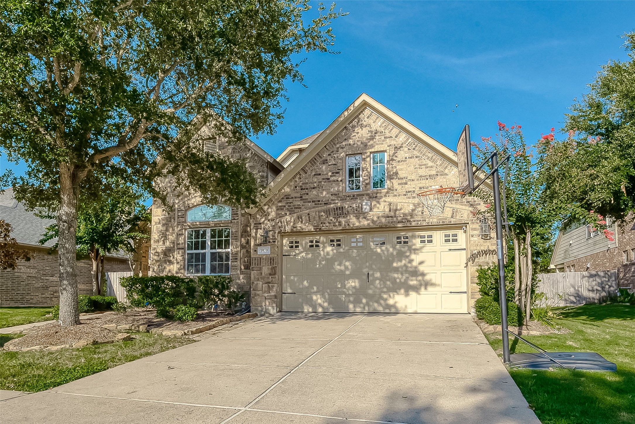 2219 Ascot Lane Sugar Land TX 77479