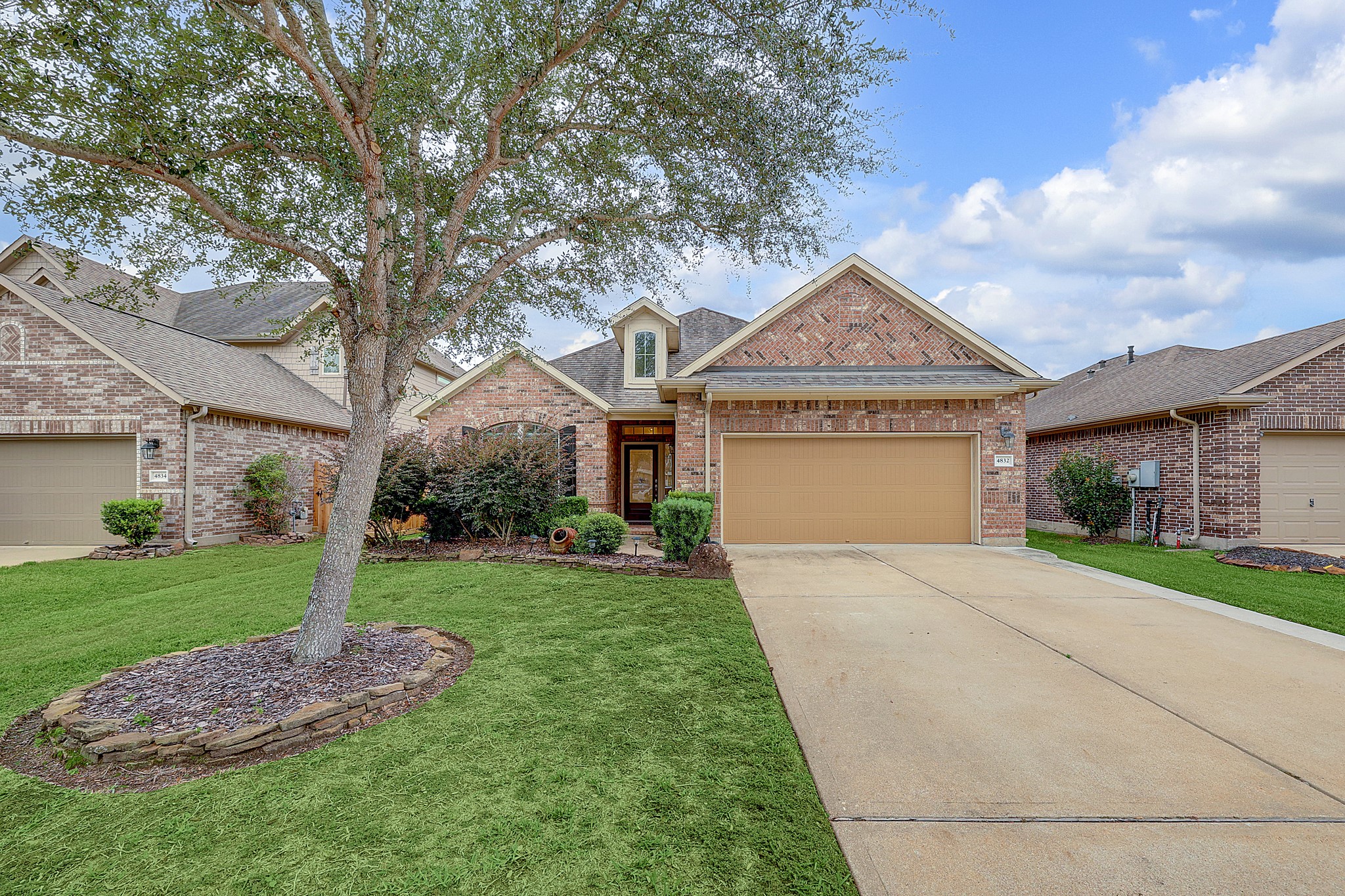 4832 Piares Lane League City TX 77573