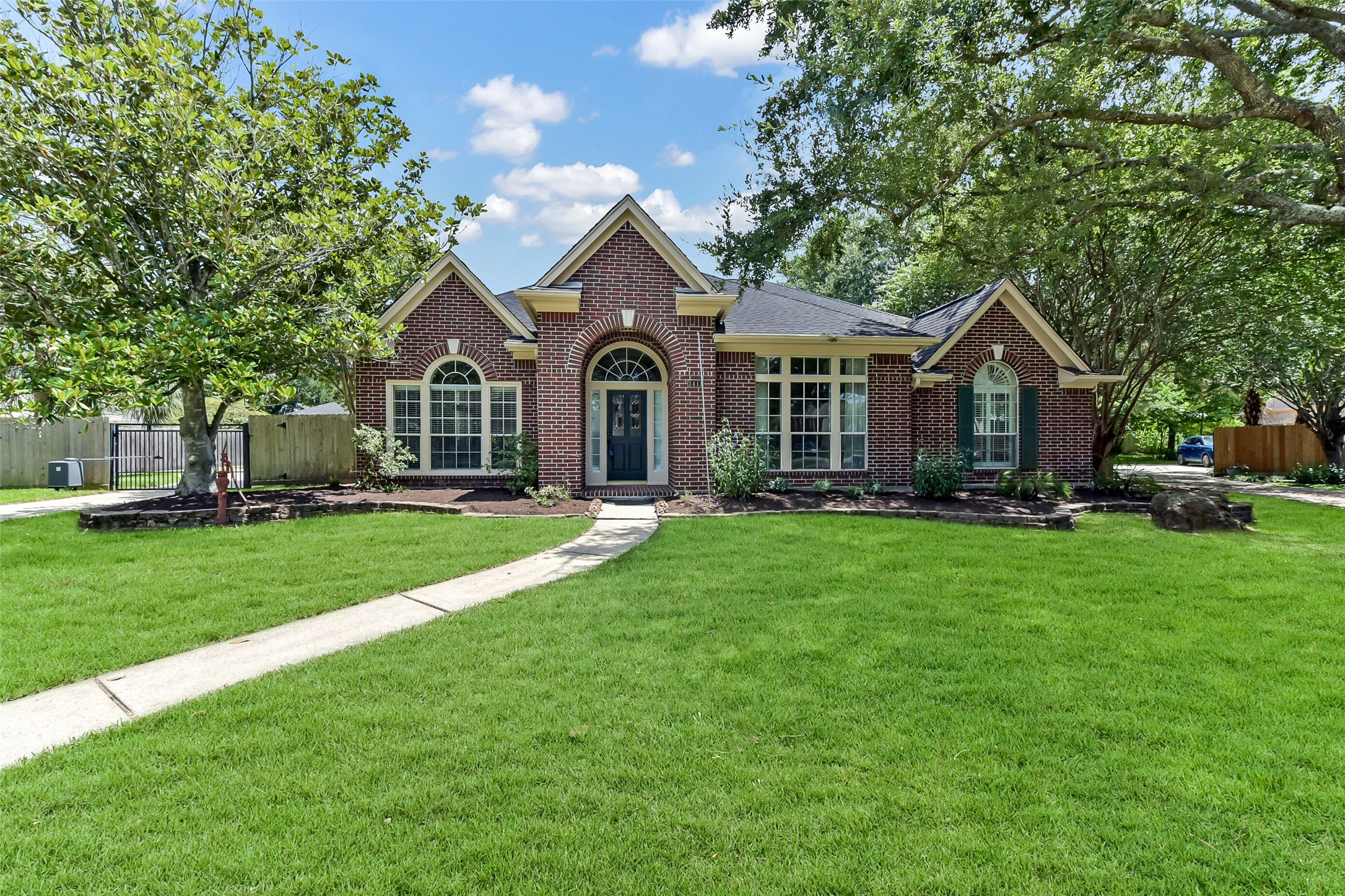 1411 Buttonwood Drive Friendswood TX 77546