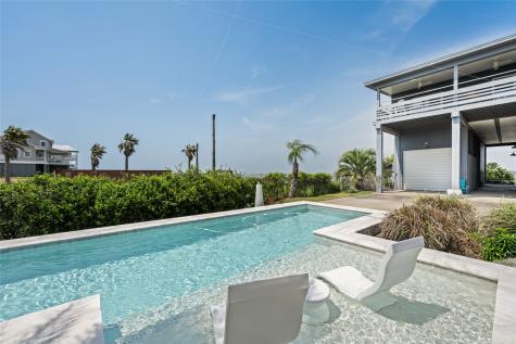 711 93rd Street Galveston TX 77554