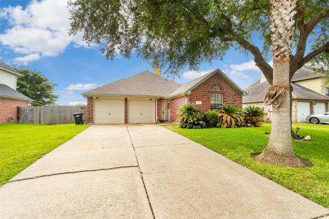 8419 Tamayo Drive Houston TX 77083