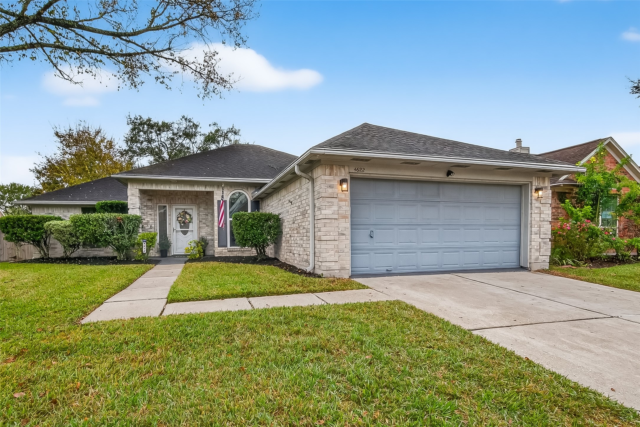 4622 Ten Sleep Lane Friendswood TX 77546