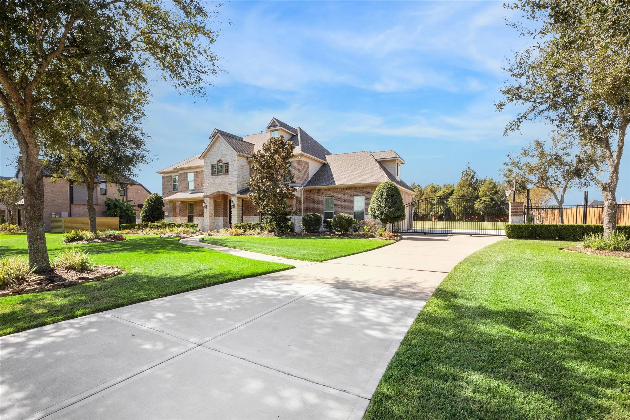 1813 Portglen Drive League City TX 77573