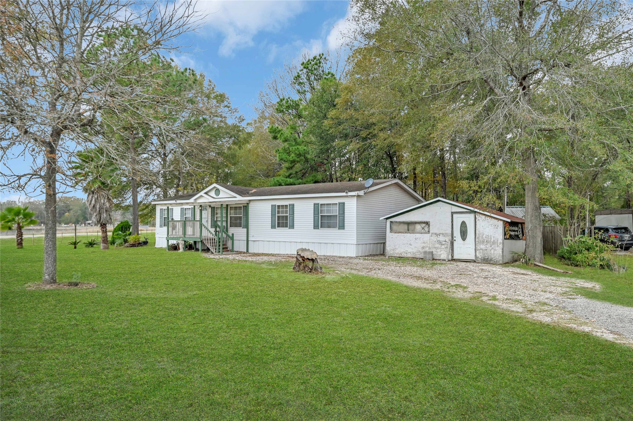 17957 Oaks Drive New Caney TX 77357