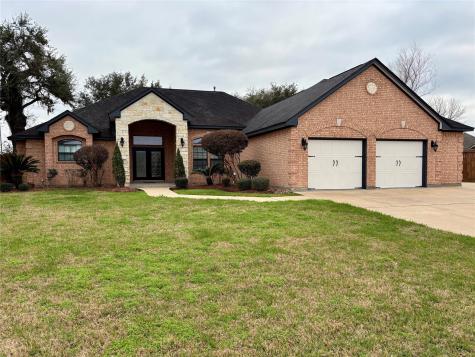 101 Deerwood Drive Lake Jackson TX 77566