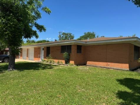 828 23rd Avenue N Texas City TX 77590