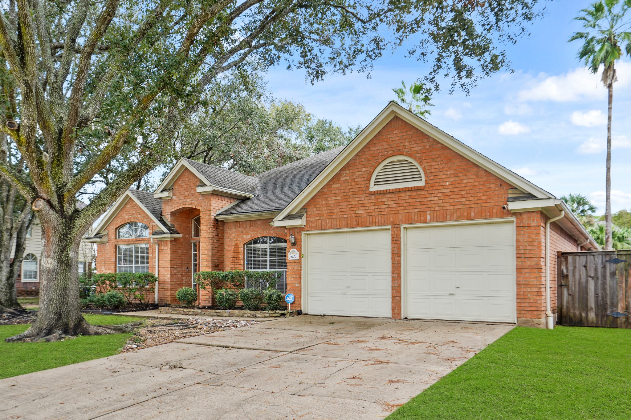 6723 Flowermound Drive Sugar Land TX 77479