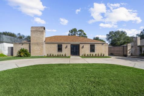3031 Fairway Drive Sugar Land TX 77478
