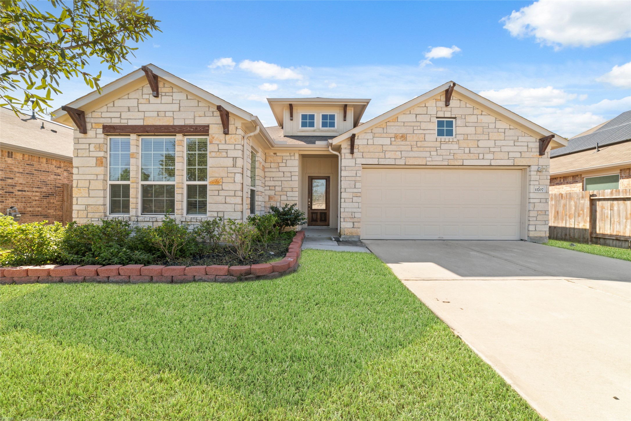 11707 Rosehall Reach Lane Tomball TX 77377