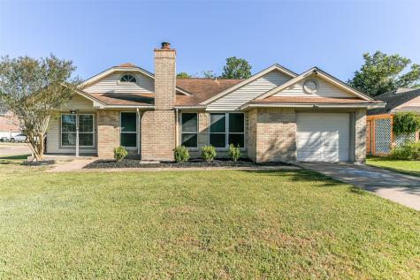 8703 Lazy Brook Lane La Porte TX 77571