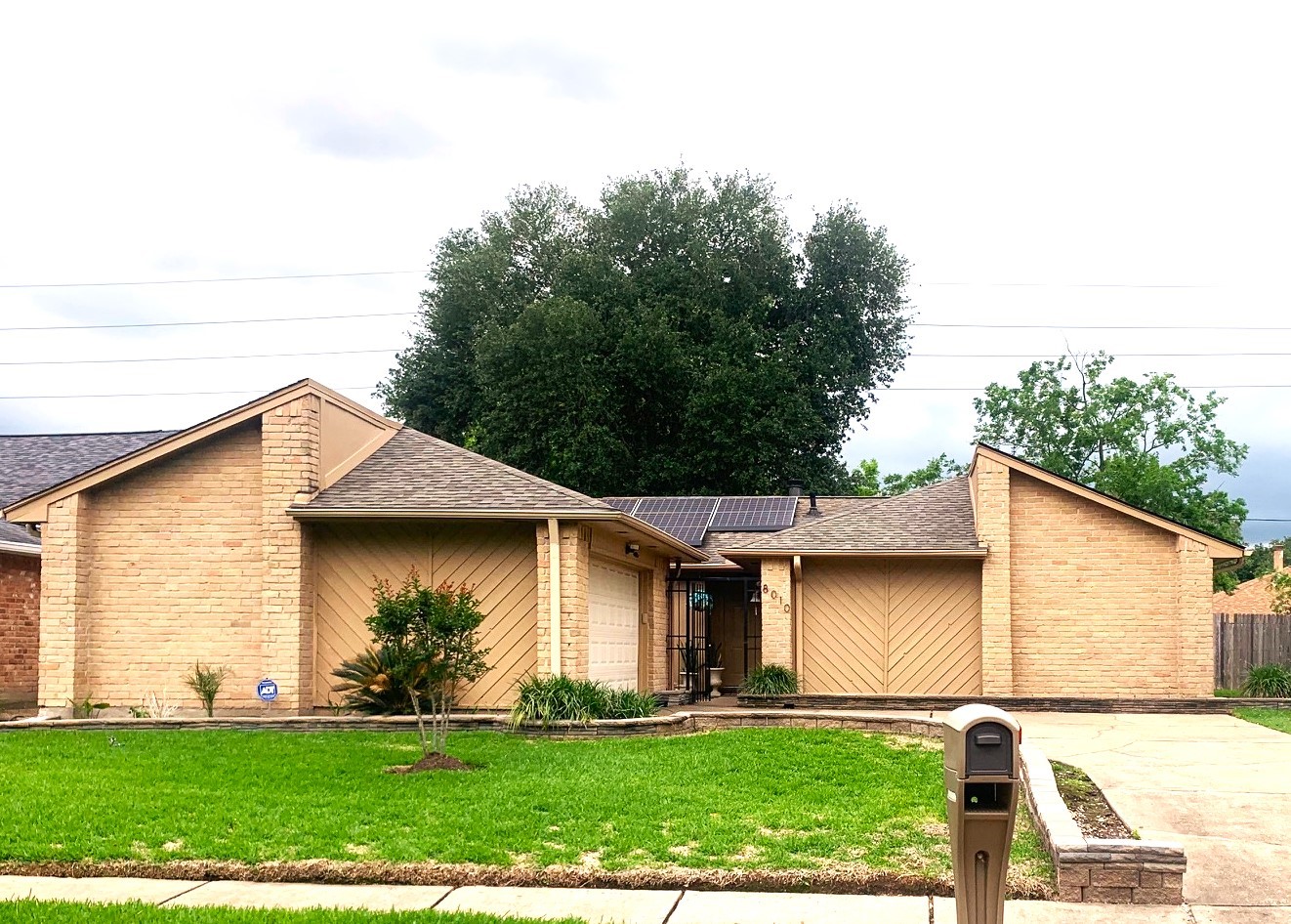 8010 Addicks Clodine Road Houston TX 77083