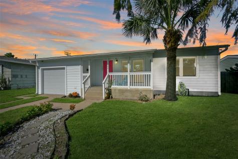 104 Trout Street Galveston TX 77550